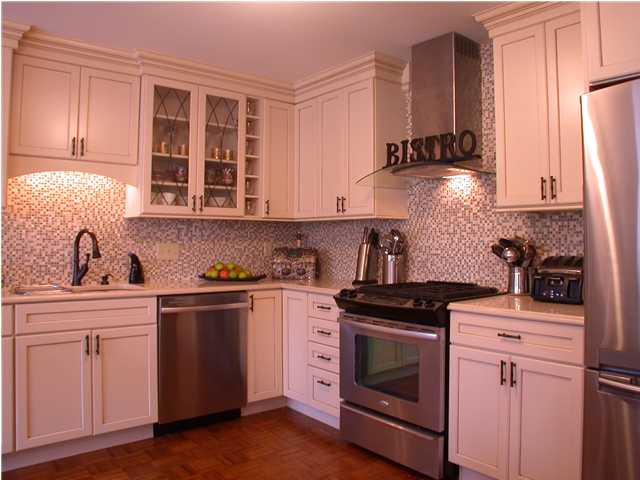 42 Rock Crest Dr, Signal Mountain, TN 37377