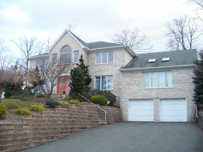 , Parsippany-Troy Hills Township New Jersey 07950-3424 - Spa Single Family Home Real Estate