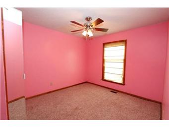 1617 Welleslay Lane, Liberty, MO 64068