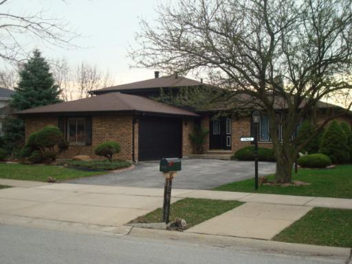 15612 LOCKWOOD Avenue, Oak Forest, Illinois Homes & Land - Real Estate