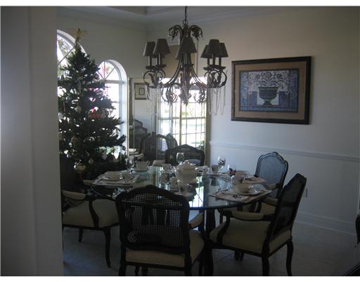 8180 Se Woodlake, Hobe Sound, FL 33455